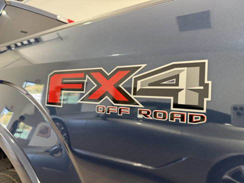 Used 2018 Ford F150 Lariat w/ Equipment Group 502A Luxury image 13