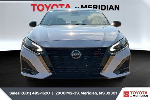 Used 2024 Nissan Altima 2.5 SR image 3