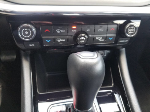 Certified 2022 Jeep Compass Limited image 21