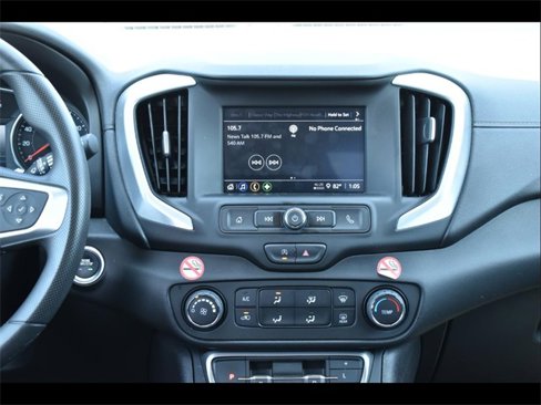 Used 2024 GMC Terrain SLE image 14