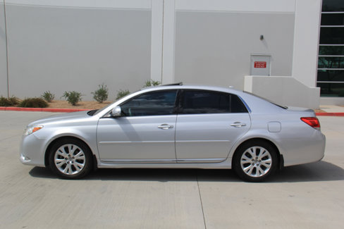 Used 2011 Toyota Avalon image 8