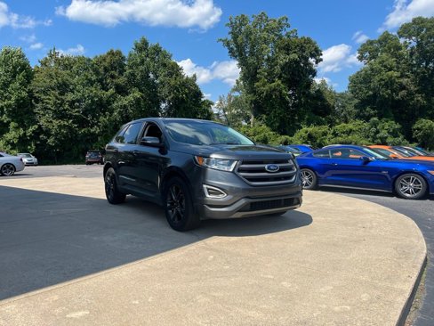 Used 2018 Ford Edge SEL w/ Equipment Group 201A image 4