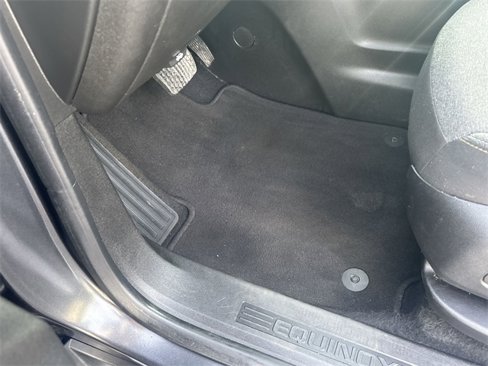 Used 2022 Chevrolet Equinox LT image 36