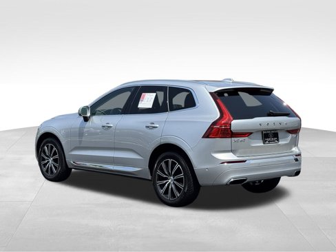 Used 2020 Volvo XC60 T6 Inscription w/ Protection Package image 3