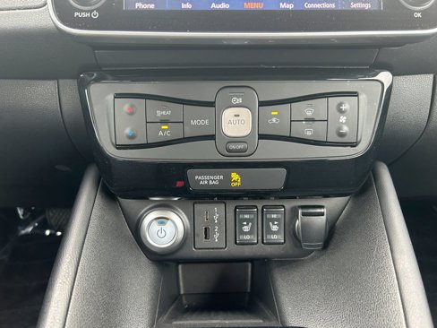 Used 2023 Nissan Leaf SV Plus image 20
