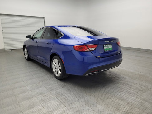Used 2016 Chrysler 200 Limited w/ Convenience Group image 5