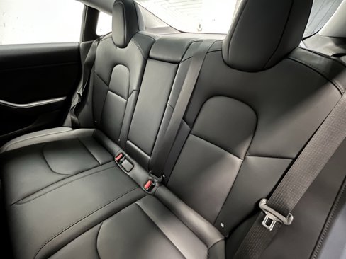 Used 2018 Tesla Model 3 Long Range image 12