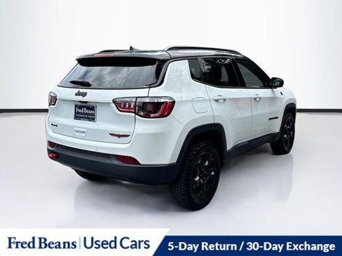Used 2024 Jeep Compass Trailhawk image 8