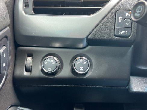 Used 2016 Chevrolet Tahoe LT image 31