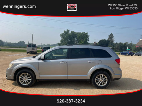 Used 2015 Dodge Journey SXT w/ Flexible Seating Group image 1