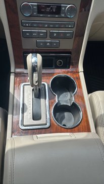 Used 2012 Lincoln Navigator 4WD image 37