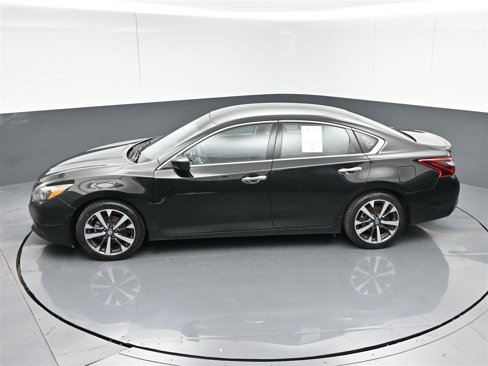 Used 2017 Nissan Altima 2.5 SR image 28