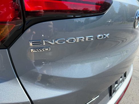 Used 2023 Buick Encore GX Select w/ Sport Touring Package image 24