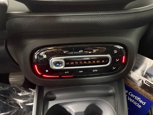 Used 2018 smart fortwo electric drive image 21