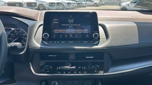 Used 2023 Nissan Rogue SV image 20