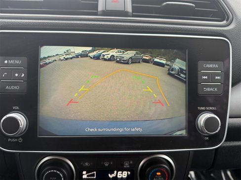 Used 2023 Nissan Leaf S image 26