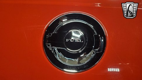 Used 2009 Dodge Challenger SRT8 w/ SRT Option Group II image 11