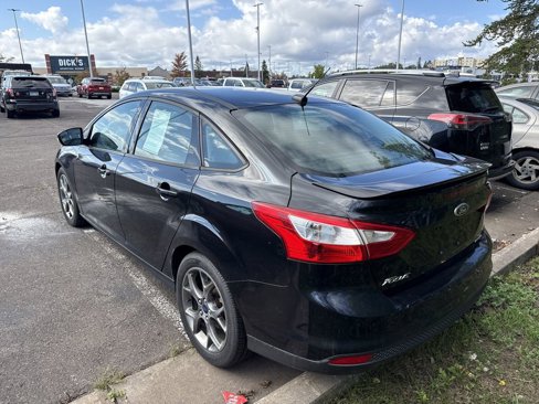 Used 2013 Ford Focus SE image 4