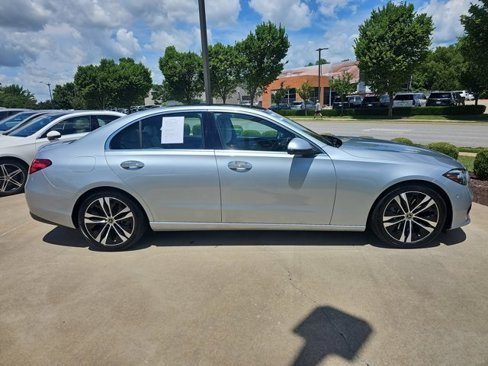 Certified 2022 Mercedes-Benz C 300 4MATIC Sedan image 2