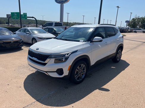 Used 2021 Kia Seltos S image 3