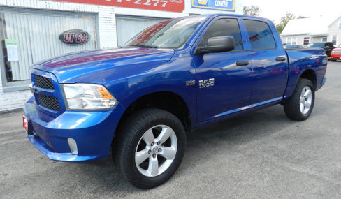 Used 2015 RAM 1500 Express image 3