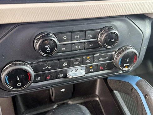 Used 2022 Ford Bronco Wildtrak image 23