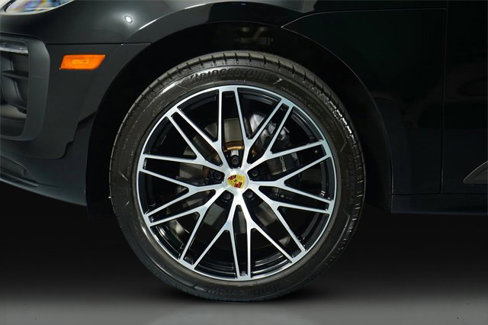 Used 2022 Porsche Macan image 86