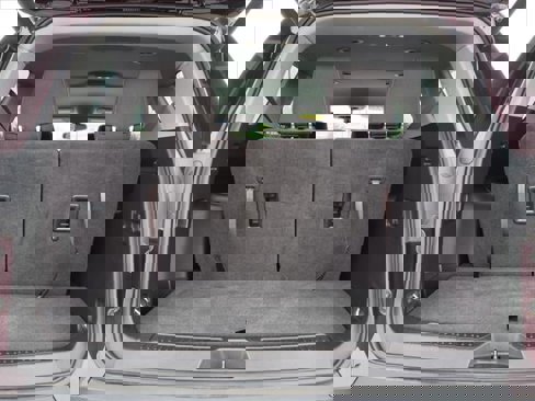 Used 2018 GMC Acadia SLE w/ LPO, Floor Liner Package image 7
