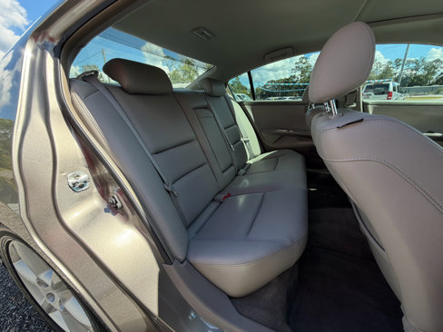 Used 2004 Nissan Maxima 3.5 SE image 12