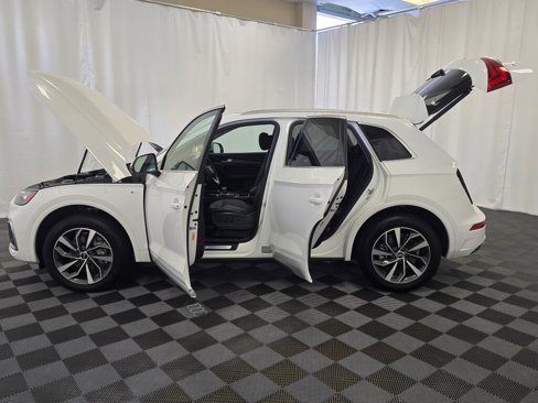 Used 2022 Audi Q5 2.0T Premium Plus w/ Premium Plus Package image 12
