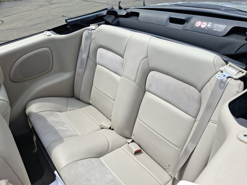 Used 2006 Chrysler Sebring Limited w/ Electronics Convenience Group image 11