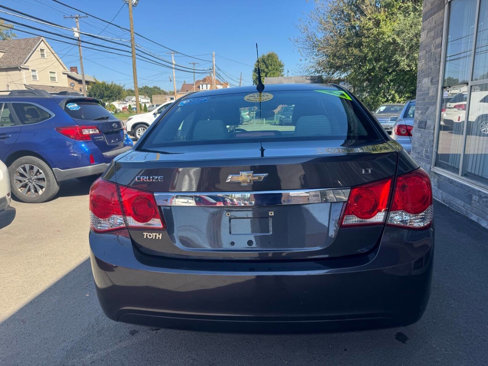 Used 2014 Chevrolet Cruze LT image 4
