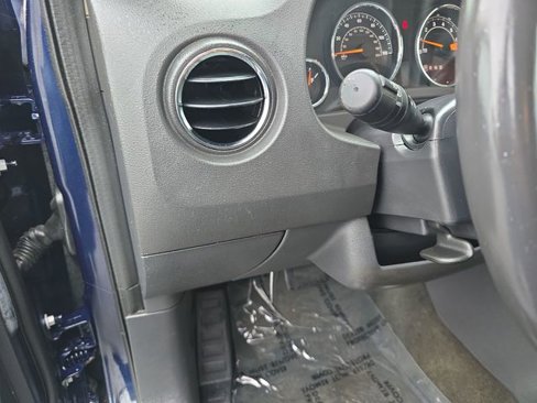Used 2016 Jeep Compass Latitude image 16