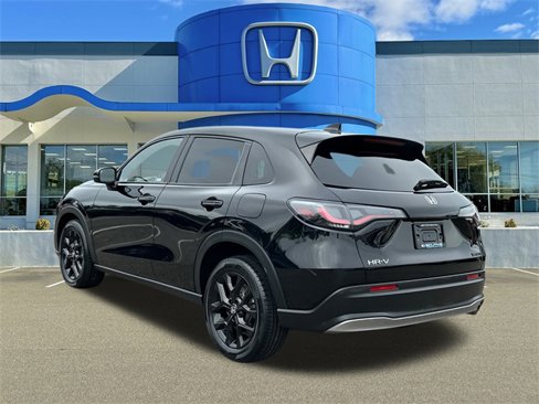 Used 2023 Honda HR-V Sport image 4