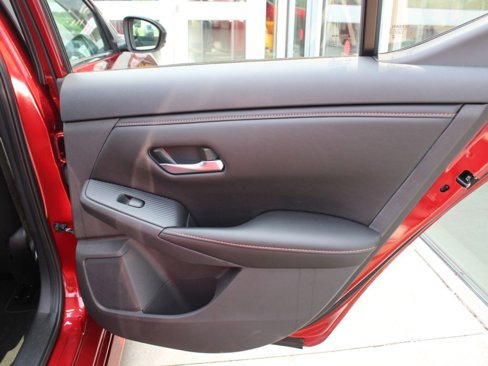 Used 2022 Nissan Sentra SR image 28