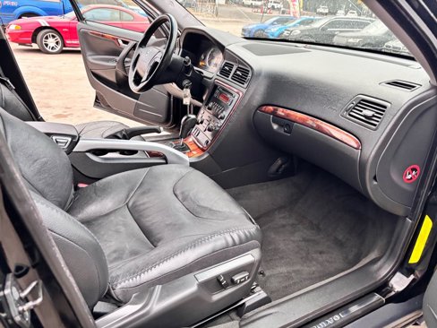 Used 2007 Volvo XC70 image 31