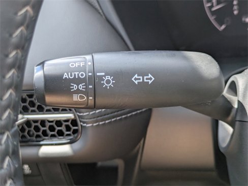 Used 2023 Honda HR-V EX-L image 25
