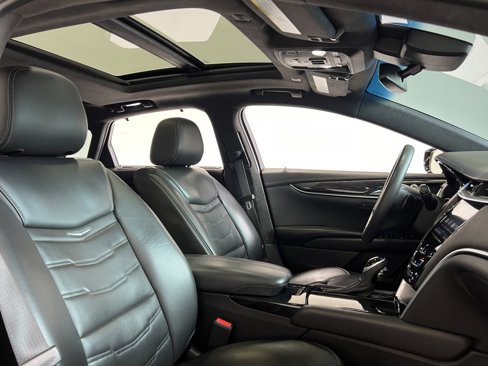 Used 2018 Cadillac XTS Platinum image 22