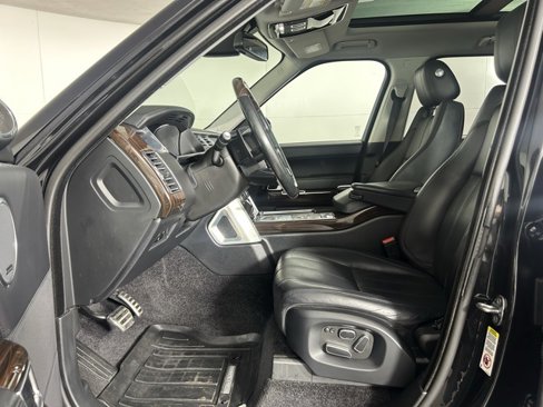 Used 2015 Land Rover Range Rover Supercharged image 12