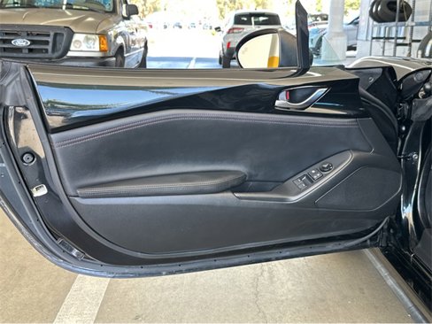 Used 2017 MAZDA MX-5 Miata RF Grand Touring image 29