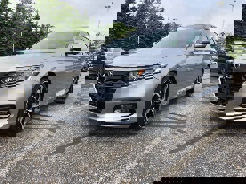 Used 2020 Honda Accord Sport image 3