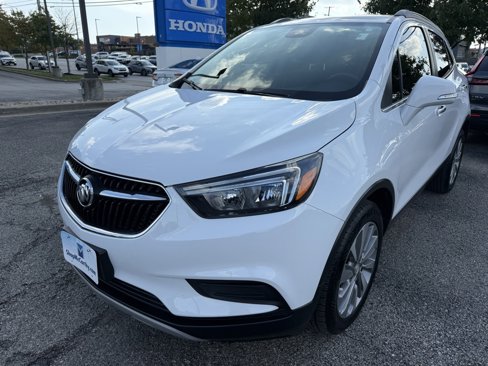 Used 2019 Buick Encore Preferred image 2