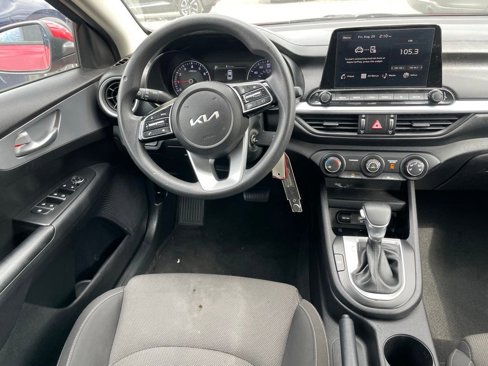 Used 2023 Kia Forte LXS w/ LXS Technology Package image 8