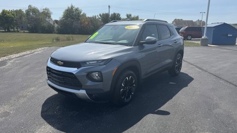 Used 2022 Chevrolet TrailBlazer LT w/ Convenience Package image 3