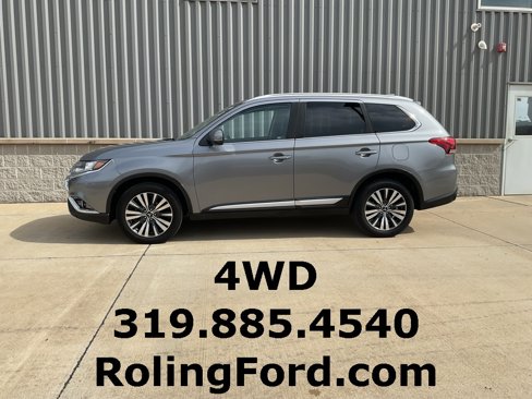 Used 2020 Mitsubishi Outlander SEL image 2