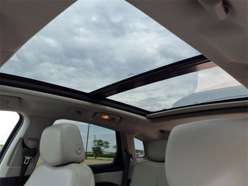 Used 2016 Cadillac SRX Luxury image 21