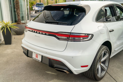 Used 2022 Porsche Macan image 7