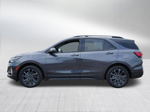 Used 2022 Chevrolet Equinox RS w/ RS Leather Package image 4