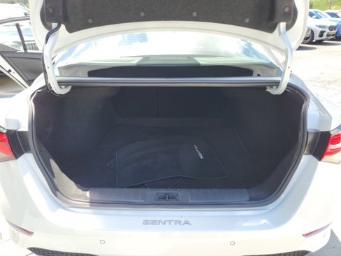 Used 2025 Nissan Sentra SV w/ All-Weather Package image 18