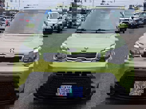 Used 2016 Kia Soul image 3